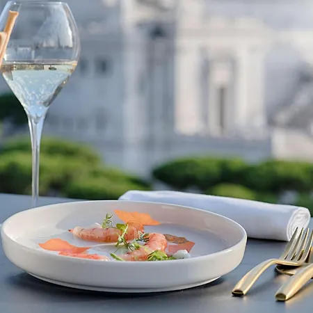 Hotel Nh Collection Fori Imperiali Řím