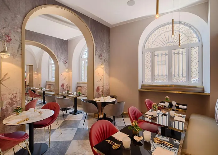 Отель Nh Collection Fori Imperiali Рим