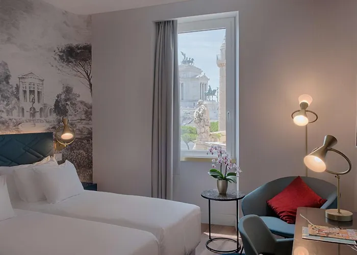 Отель Nh Collection Fori Imperiali Рим