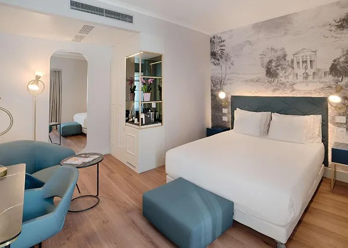 Отель Nh Collection Fori Imperiali