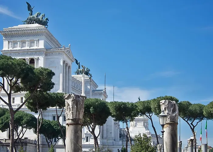 Отель Nh Collection Fori Imperiali 5*